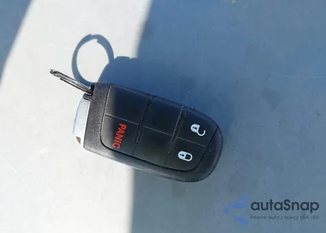 2019 Dodge Journey Se from USA, damaged, VIN 3C4PDCBB4KT779010